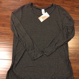 Honey and Lace (Piphany) Belair top NWT